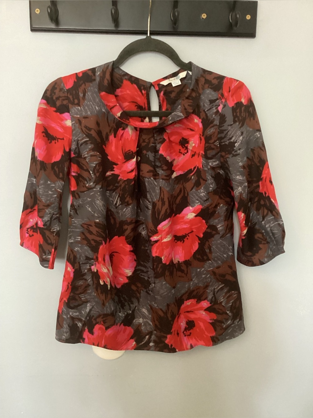 Boden Floral Keyhole Blouse - Red Multi